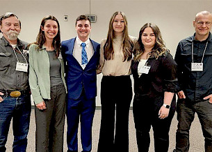 Henderson biology students, faculty present research at state event